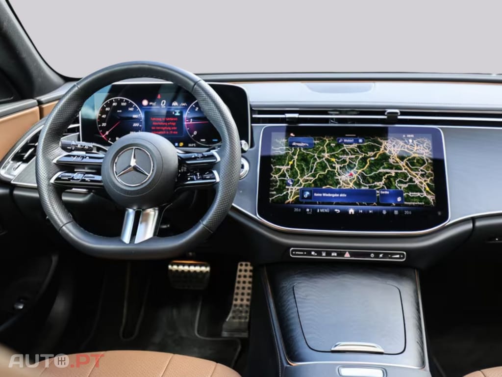 Mercedes-Benz E 220 I.V.A DEDUTÍVEL d AMG-Sport