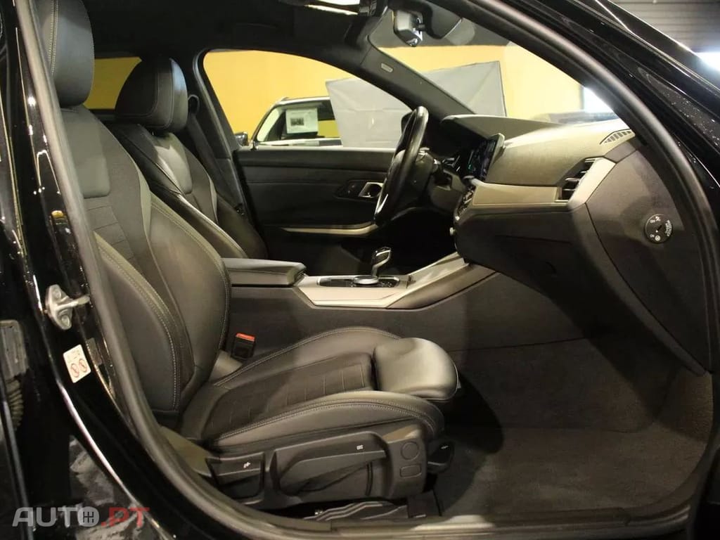 BMW 320 e Line Sport Auto