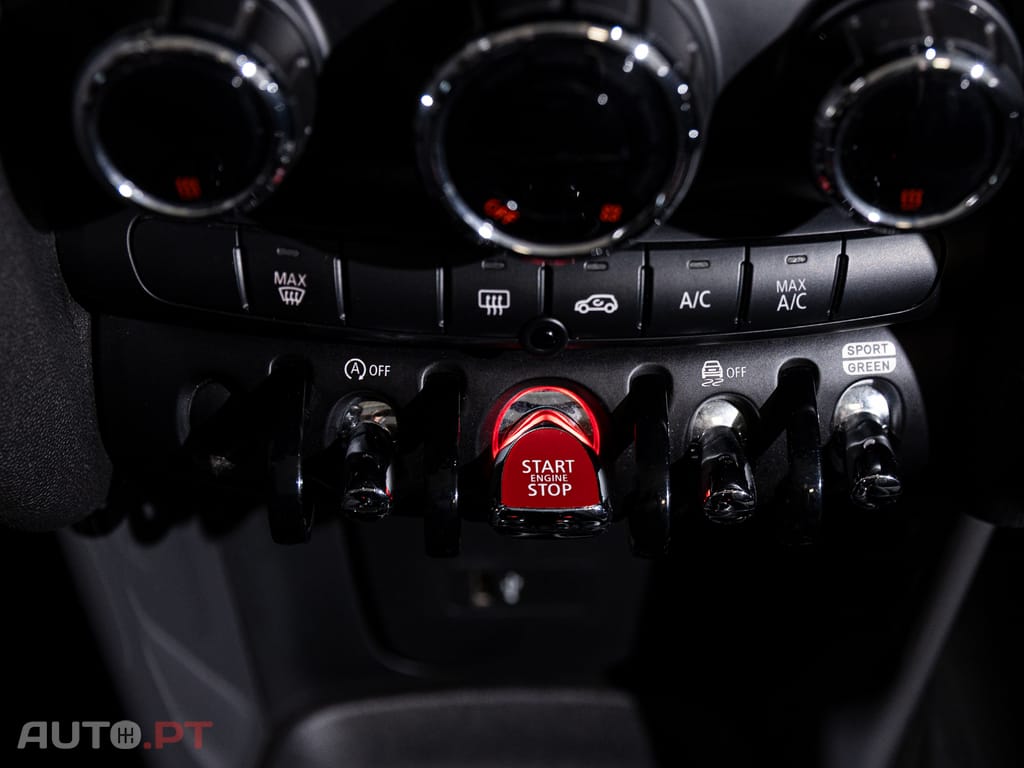 MINI Cabrio Cooper Premium Extra JCW Auto