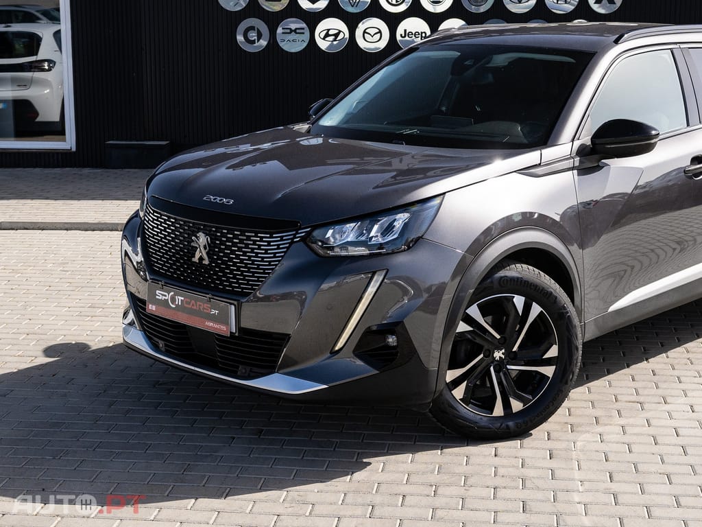 Peugeot 2008 1.2 PureTech Allure EAT8