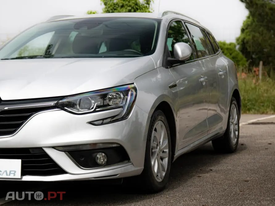 Renault Mégane Sport Tourer BLUE dCi 115 EDC BUSINESS EDITION