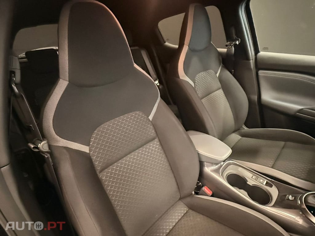 Nissan Juke 1.0 DIG-T N-Connecta DCT