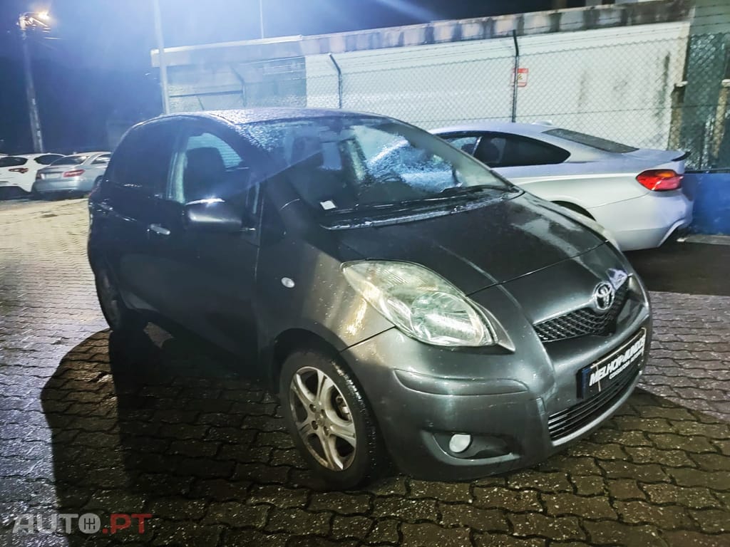 Toyota Yaris Hatchback