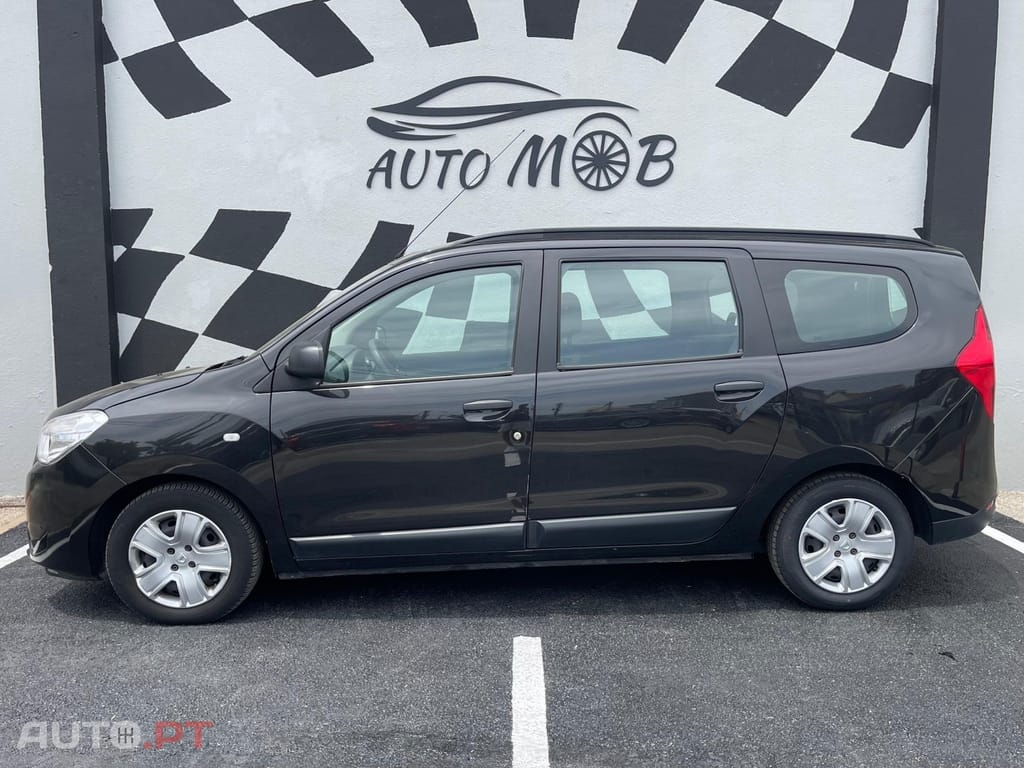 Dacia Lodgy 1.5 Blue dCi Stepway 7L
