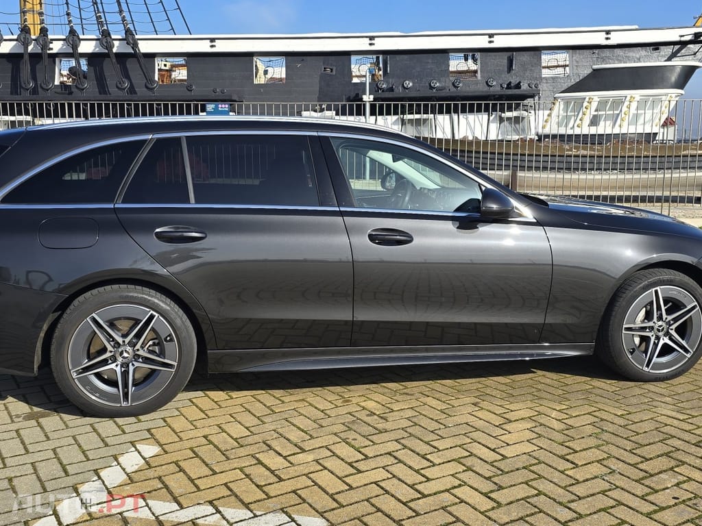 Mercedes-Benz C 300 e AMG Line