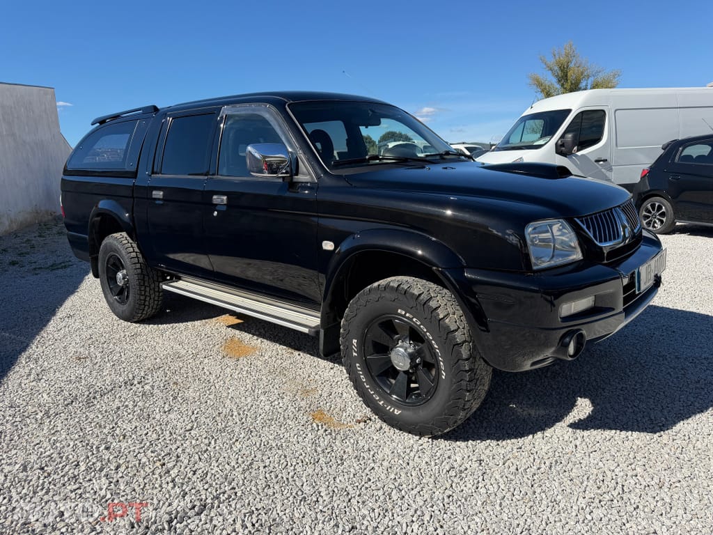 Mitsubishi L200 2.5 TD Strakar Elegance HT