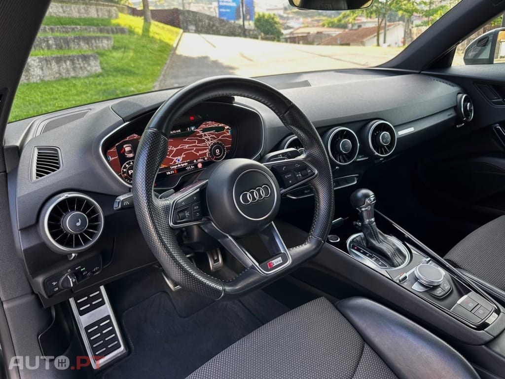 Audi TT 2.0 TFSI S-line S tronic