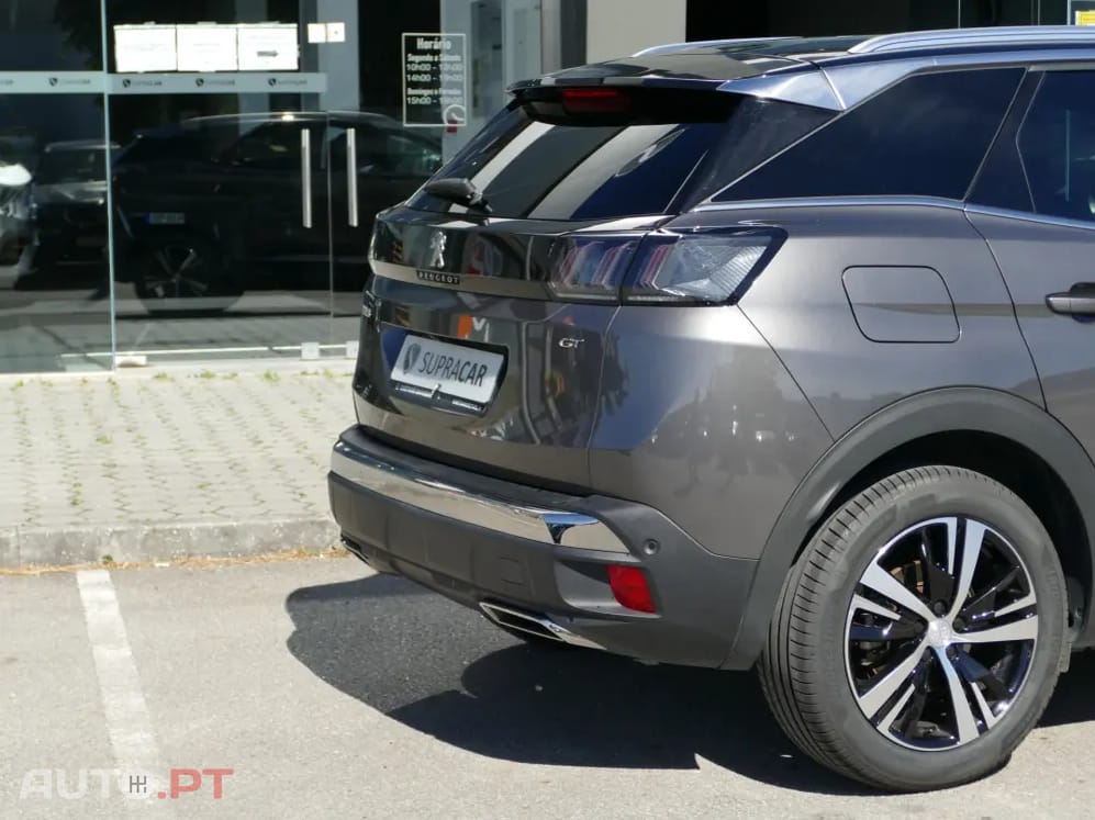 Peugeot 3008 1.5 BlueHDi GT EAT8