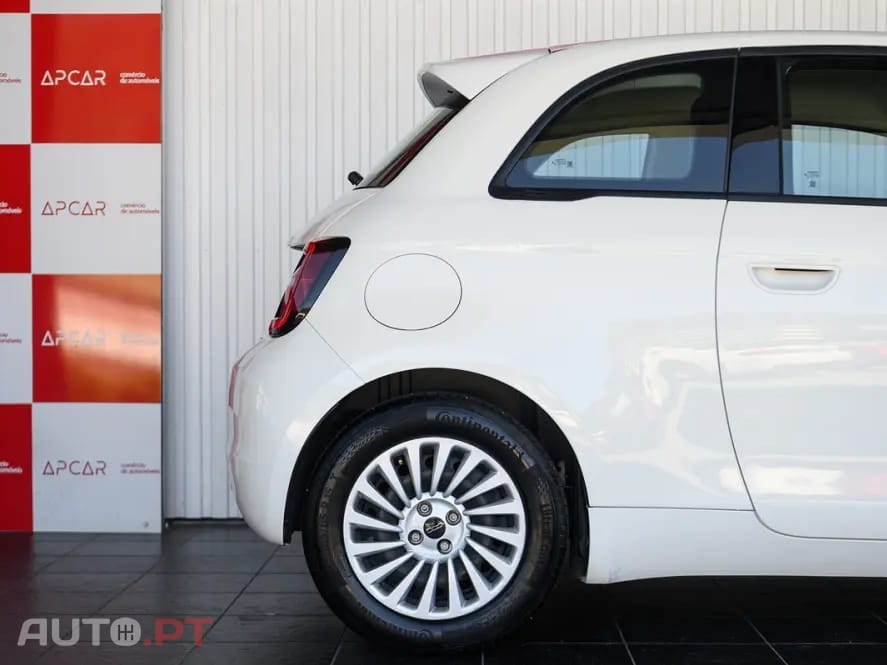 Fiat 500e Action — fotografia 14