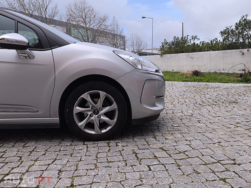 DS DS3 3 1.2 PureTech 82 Stop & Start ETG SoChic