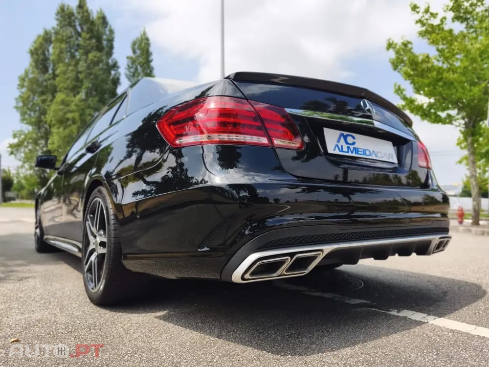 Mercedes-Benz E 220 CDI DPF BlueEFFICIENCY 7G-TRONIC Avantgarde