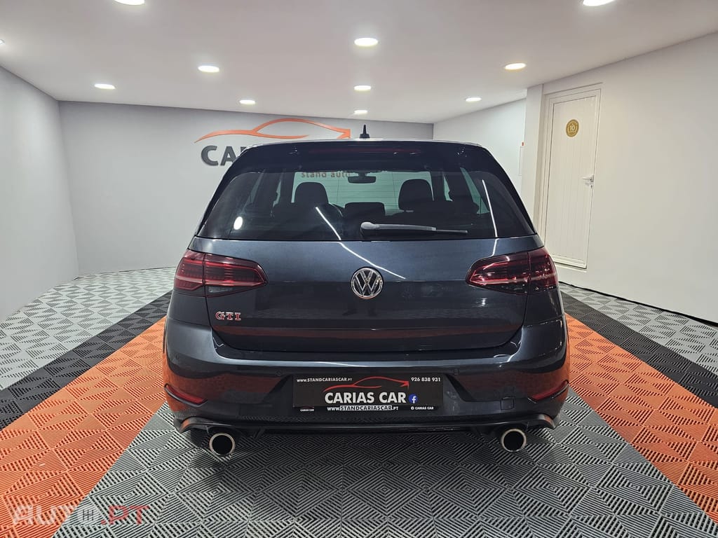 Volkswagen Golf 2.0 TSI GTI DSG Performance