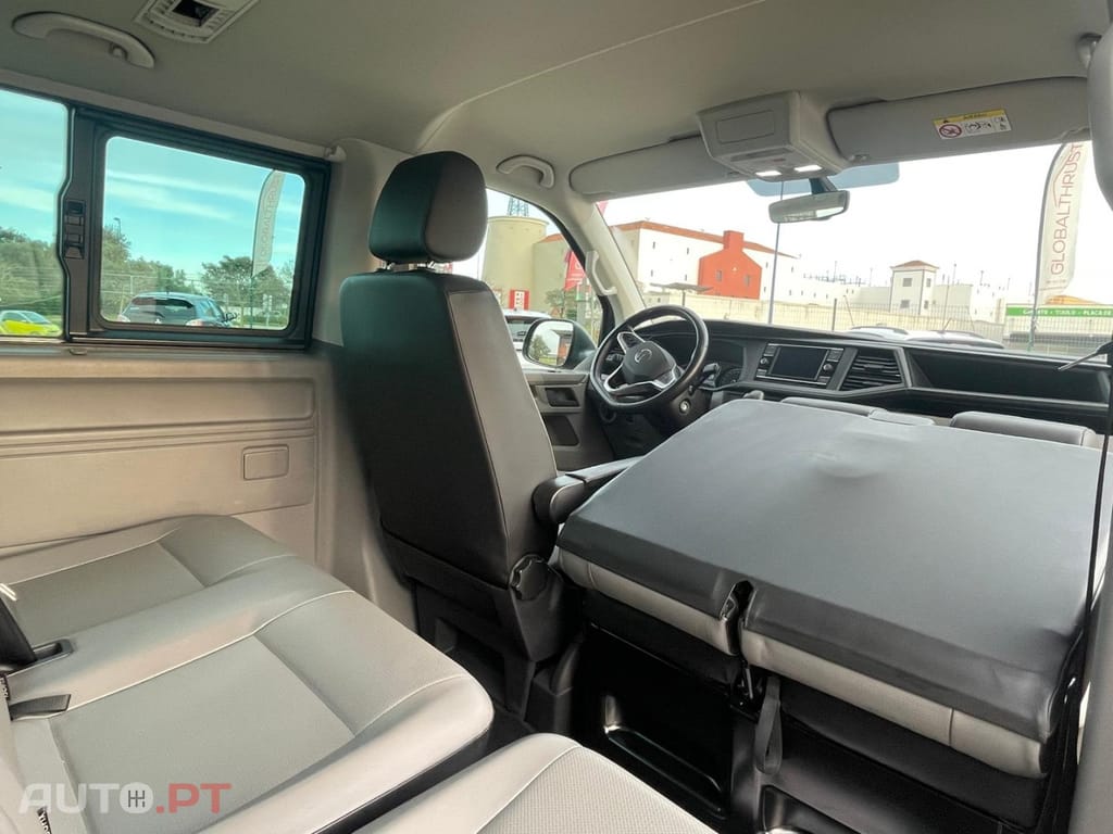 Volkswagen Caravelle 2.0 TDI Comfortline DSG