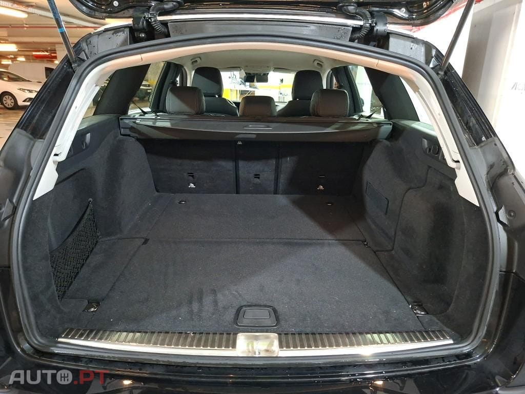 Mercedes-Benz E 220 d Avantgarde