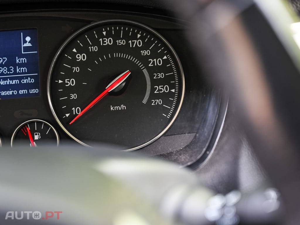 Renault Laguna Break 2.0 dCi Dynamique S 120g