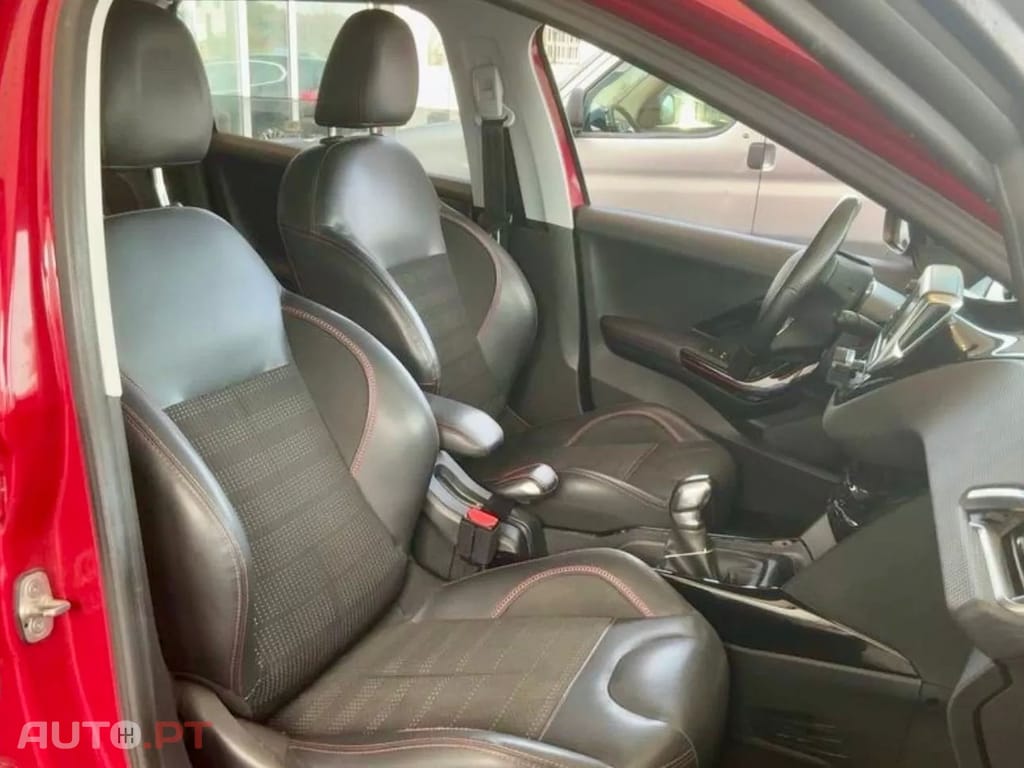 Peugeot 2008 PureTech 110 Stop&Start GT-Line Edition