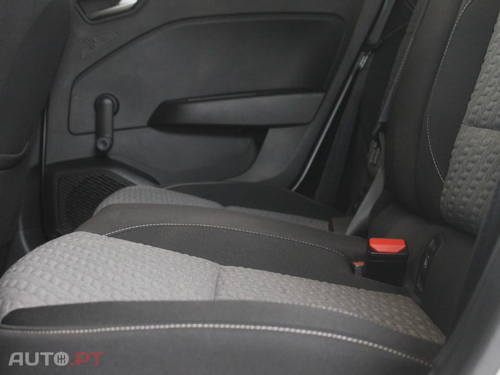 Renault Clio 1.0 TCe Limited Bi-Fuel