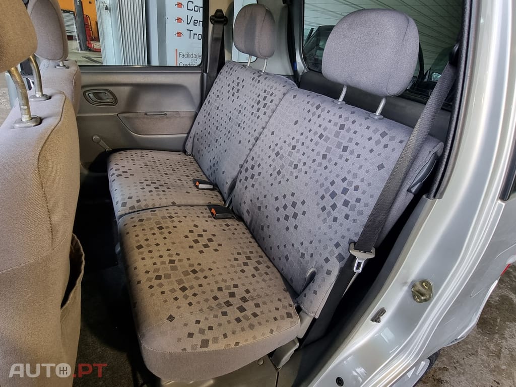 Opel Agila 1.0 12V