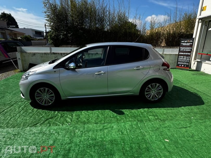 Peugeot 208 1.2 PureTech Style
