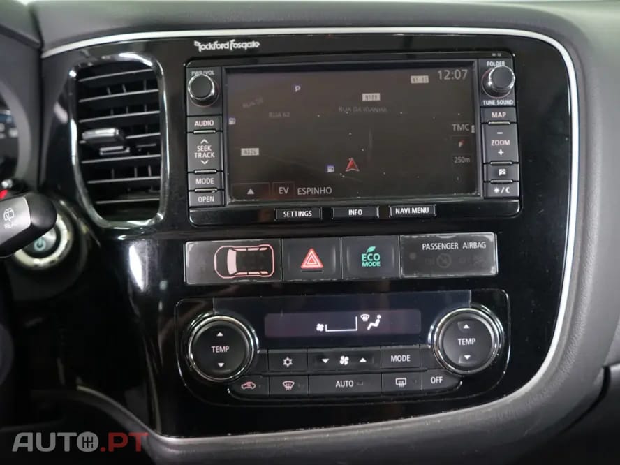 Mitsubishi Outlander 2.0 4WD Plus