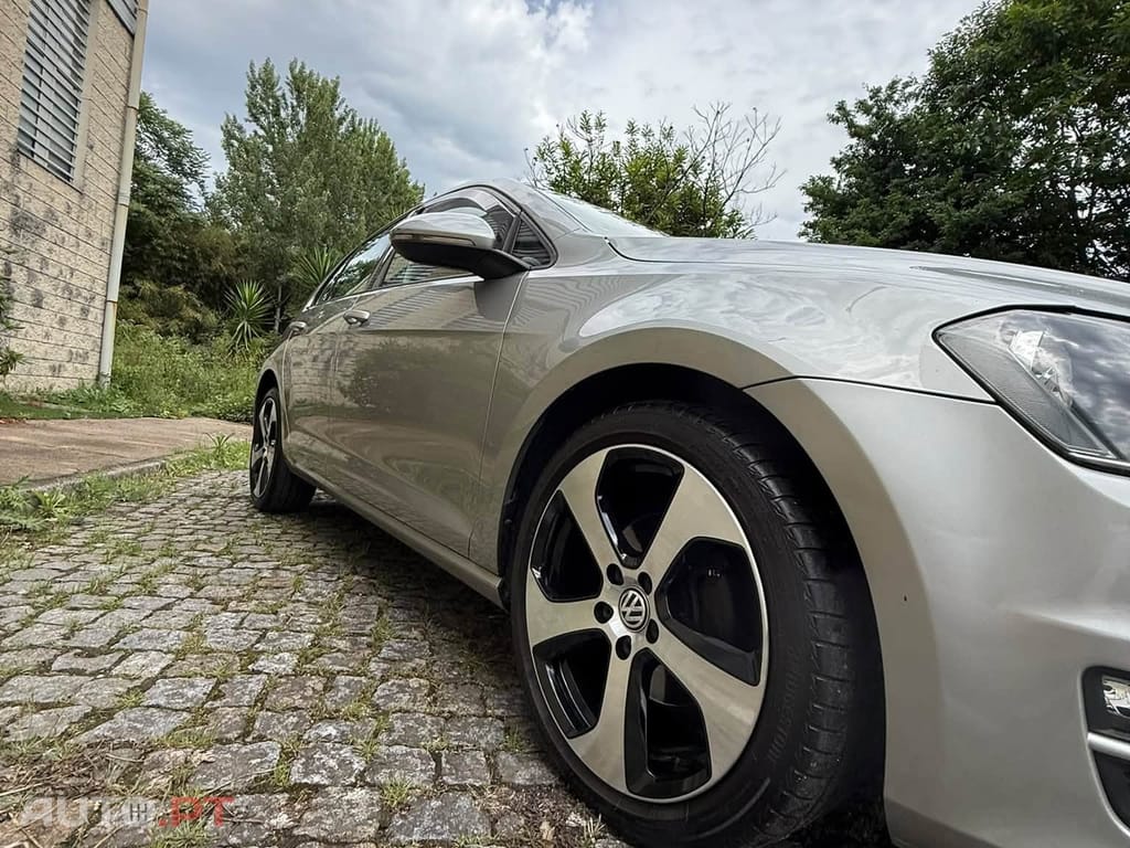 Volkswagen Golf VII 1.6 TDI Blue Motion Trendline