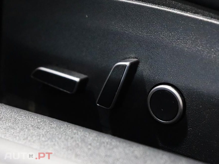 Tesla Model 3 Long Range AWD Dual Motor