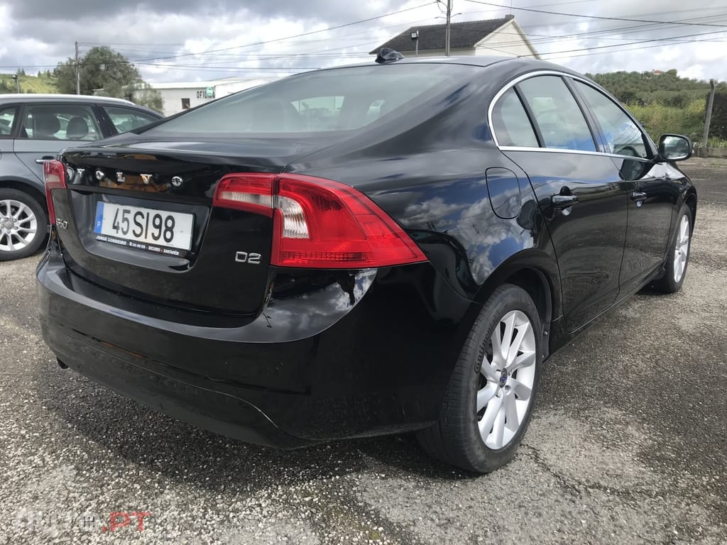 Volvo S60 2.0 D2 Kinetic Geartronic