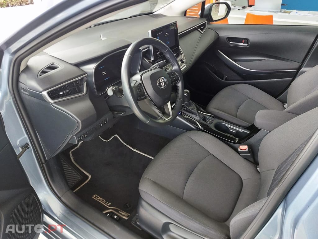 Toyota Corolla SD 1.8 Hybrid Exclusive