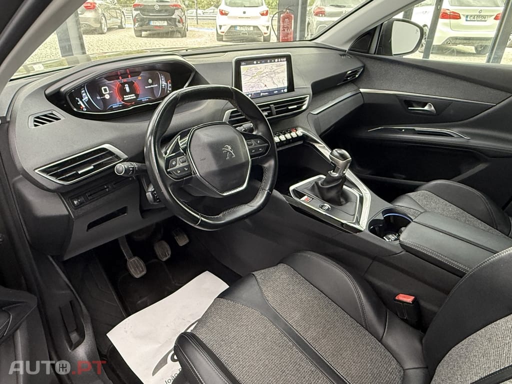 Peugeot 3008 1.5 BlueHDi Allure