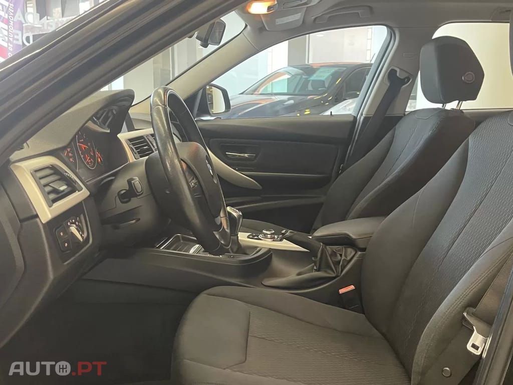 BMW 318 d Touring Line Modern