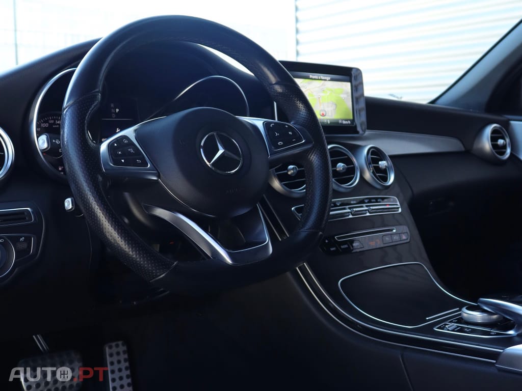 Mercedes-Benz C 220 d Cabrio 9G-Tronic AMG Line