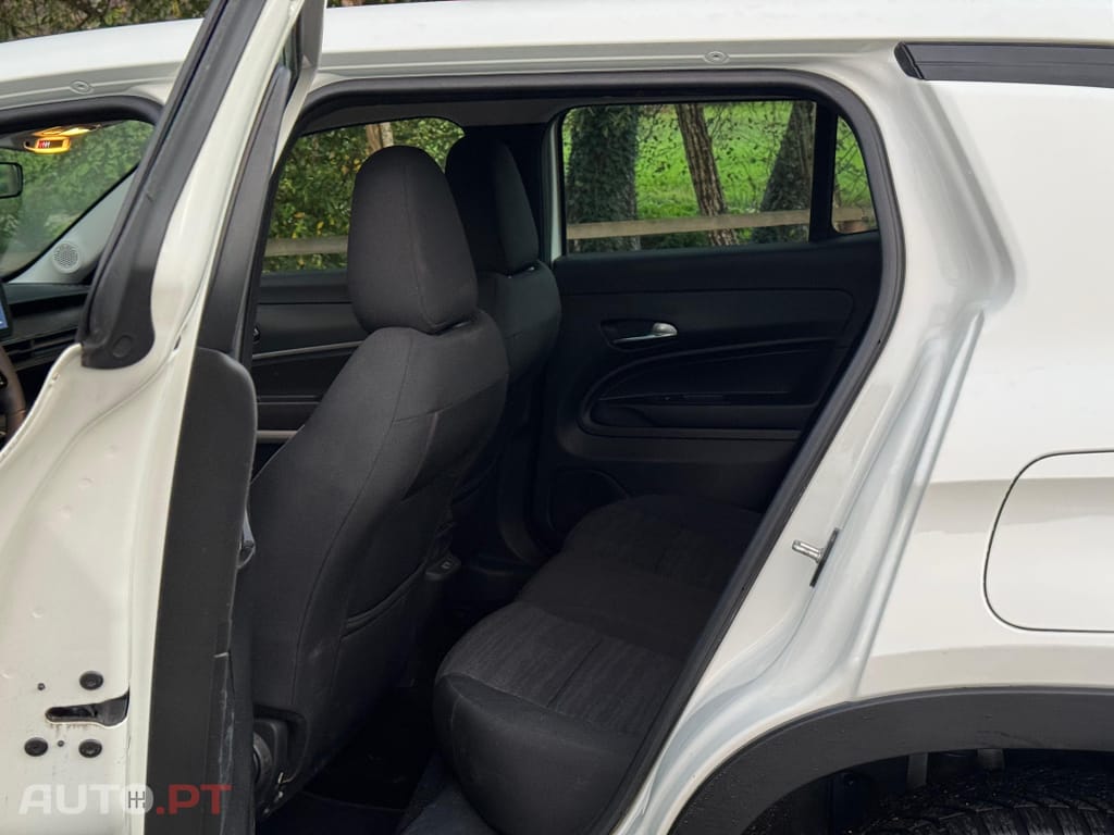 Jeep Avenger 54 kWh Longitude