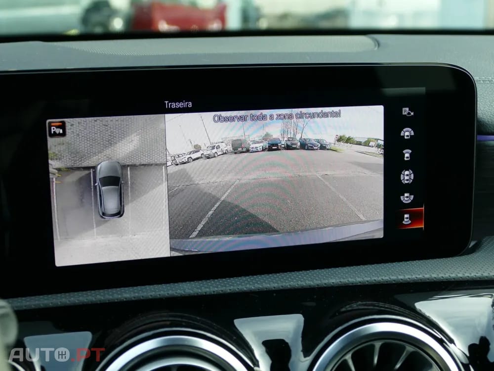 Mercedes-Benz A 250 e AMG Line