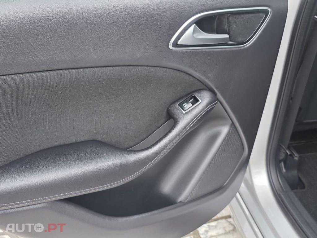 Mercedes-Benz B 180 CDI BlueEFFICIENCY Edition Style