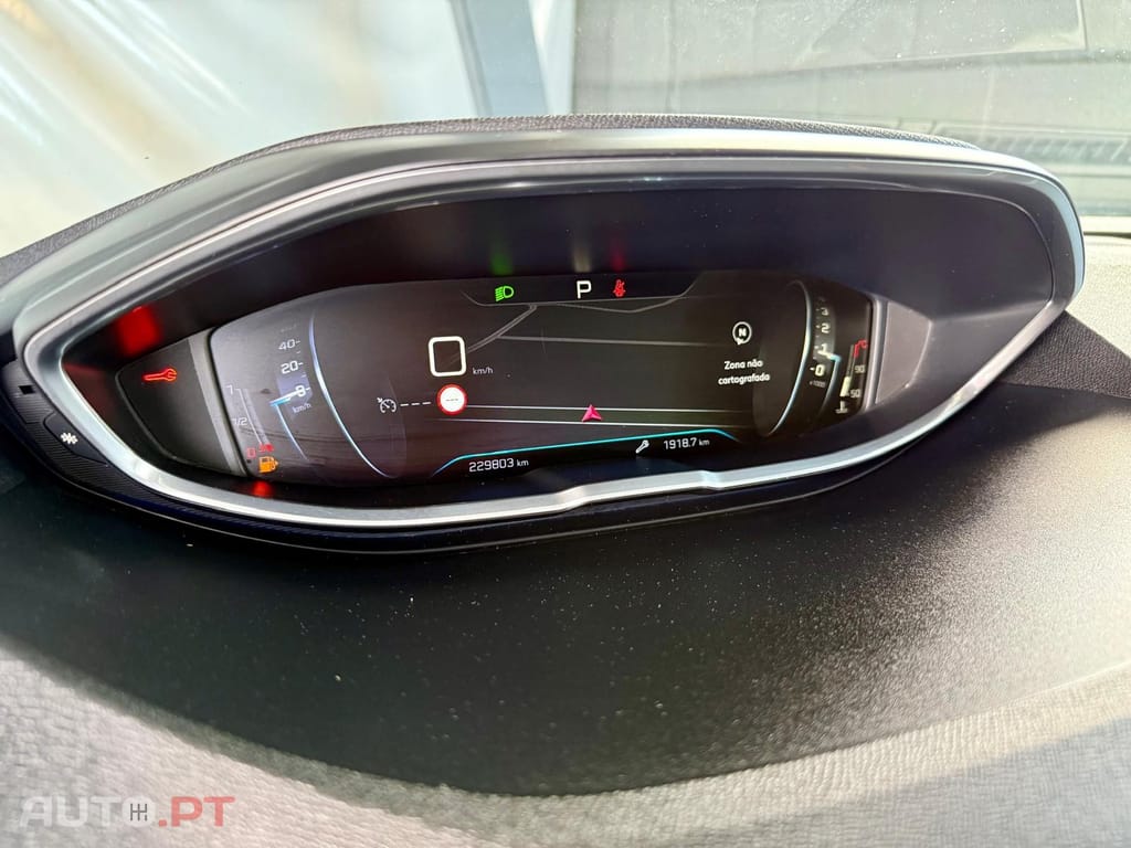 Peugeot 3008 1.6 BlueHDi Style EAT6