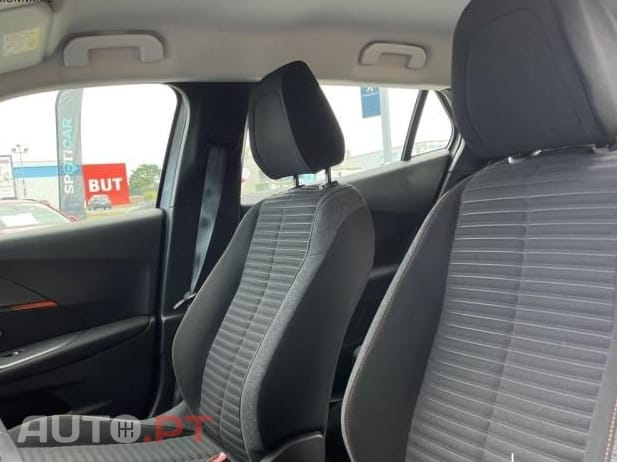 Peugeot 2008 1.2 Puretech Automatico