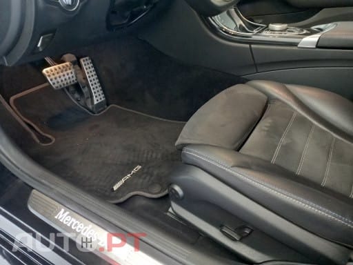 Mercedes-Benz C 300 de AMG Line