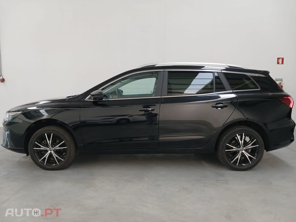 MG MG5 61 kWh Luxury