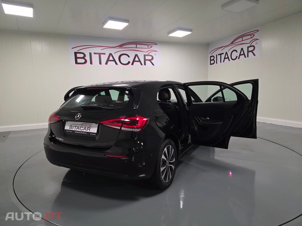 Mercedes-Benz A 250 e Style Plus