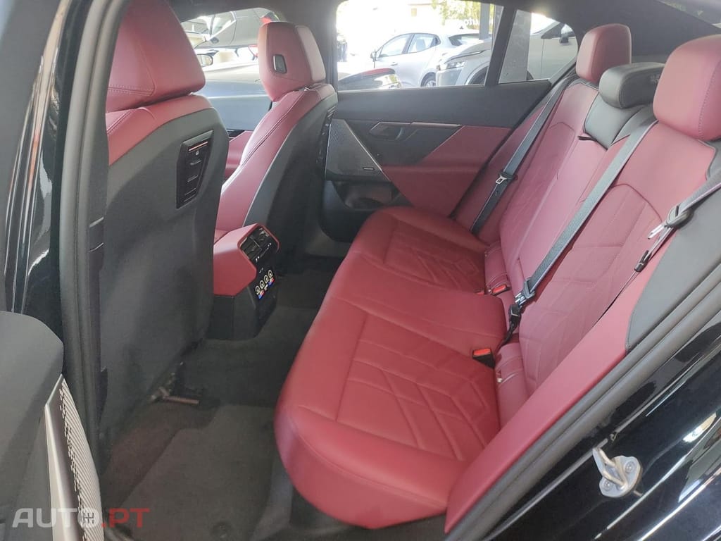 BMW i5 eDrive40 Pack Desportivo M Pro