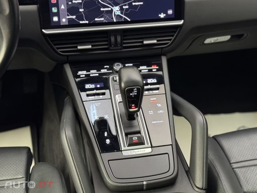 Porsche Cayenne S E-Hybrid V6 I.V.A DEDUTIVEL 