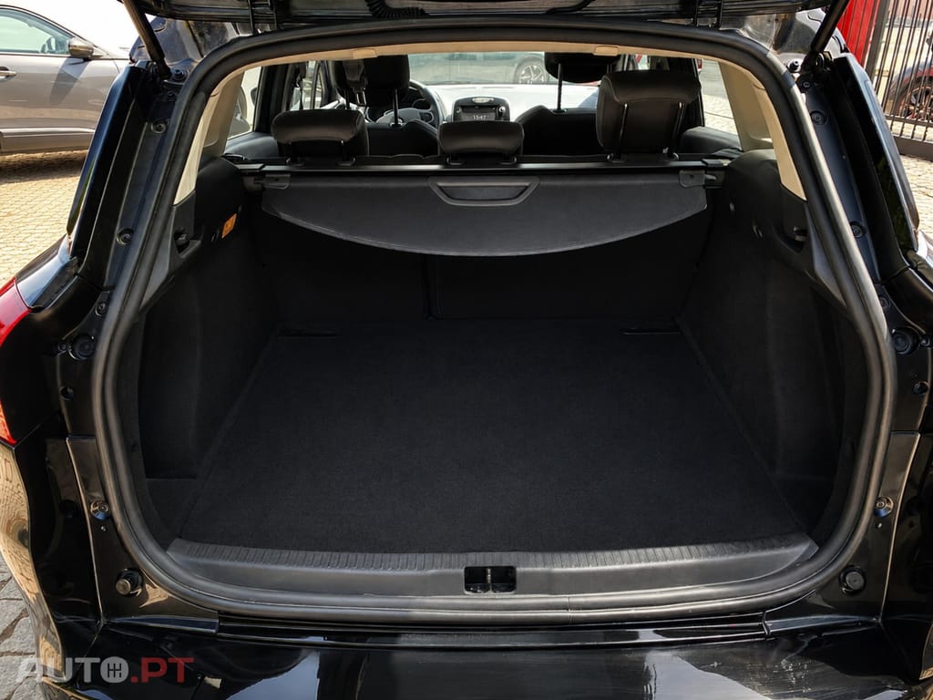 Renault Clio (Energy) TCe 75 Start & Stop LIMITED — fotografia 8
