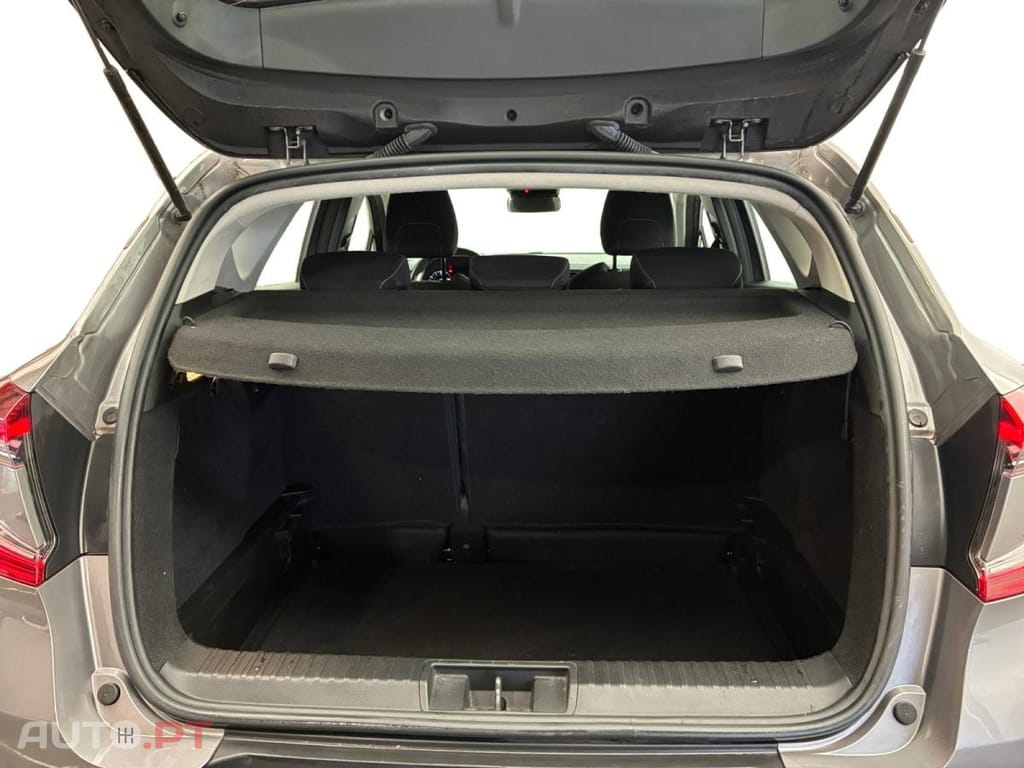 Renault Captur 1.3 TCe Business EDC