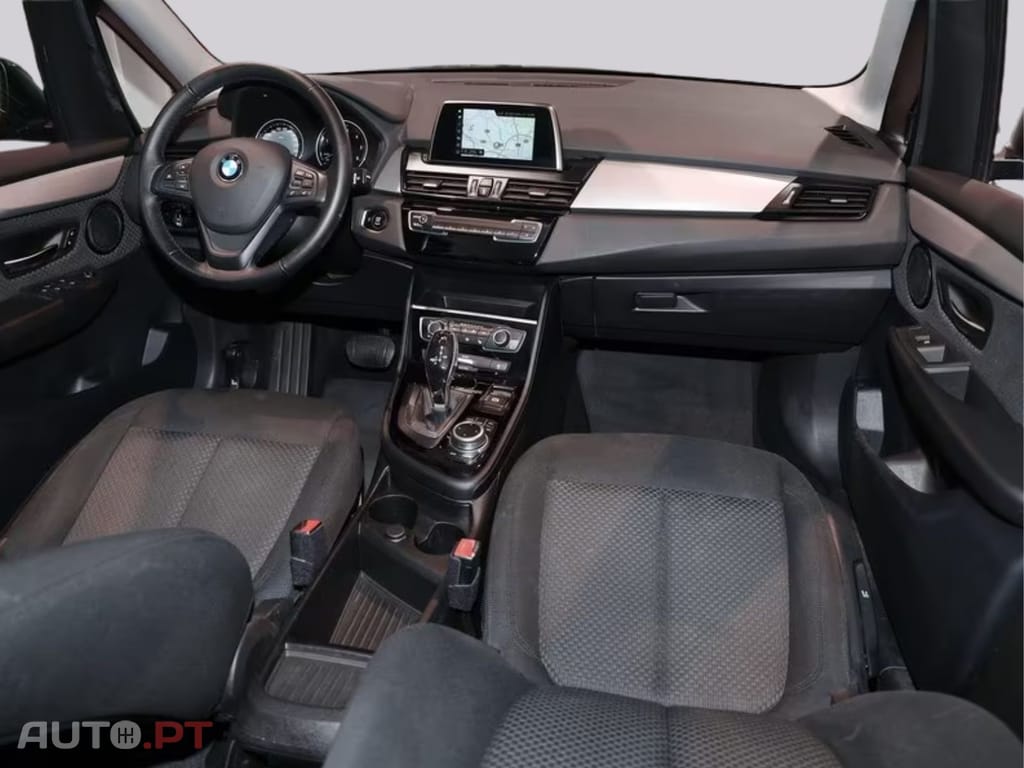 BMW 216 d IVA DEDUTÍVEL 