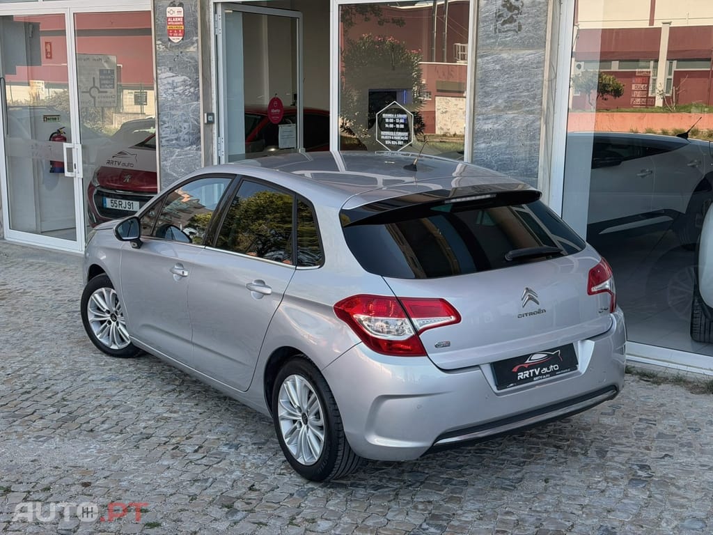 Citroën C4 1.6 e-HDi Exclusive — fotografia 2