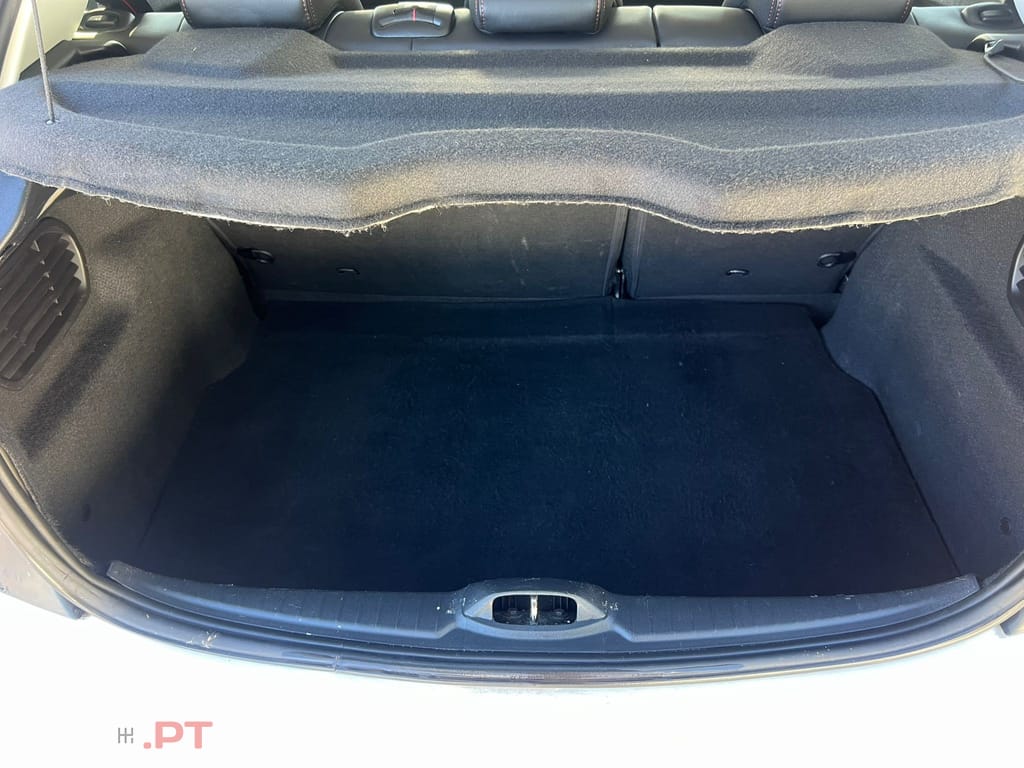 Peugeot 208 1.2 PureTech GT Line