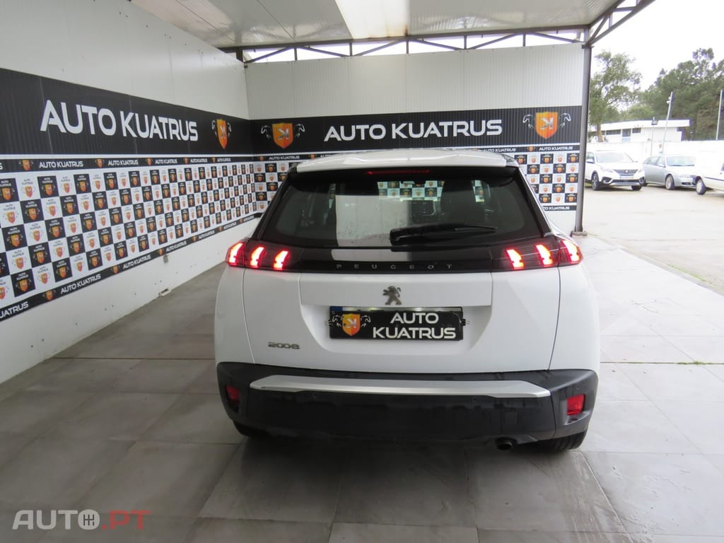 Peugeot 2008 1.5 BlueHDi Active