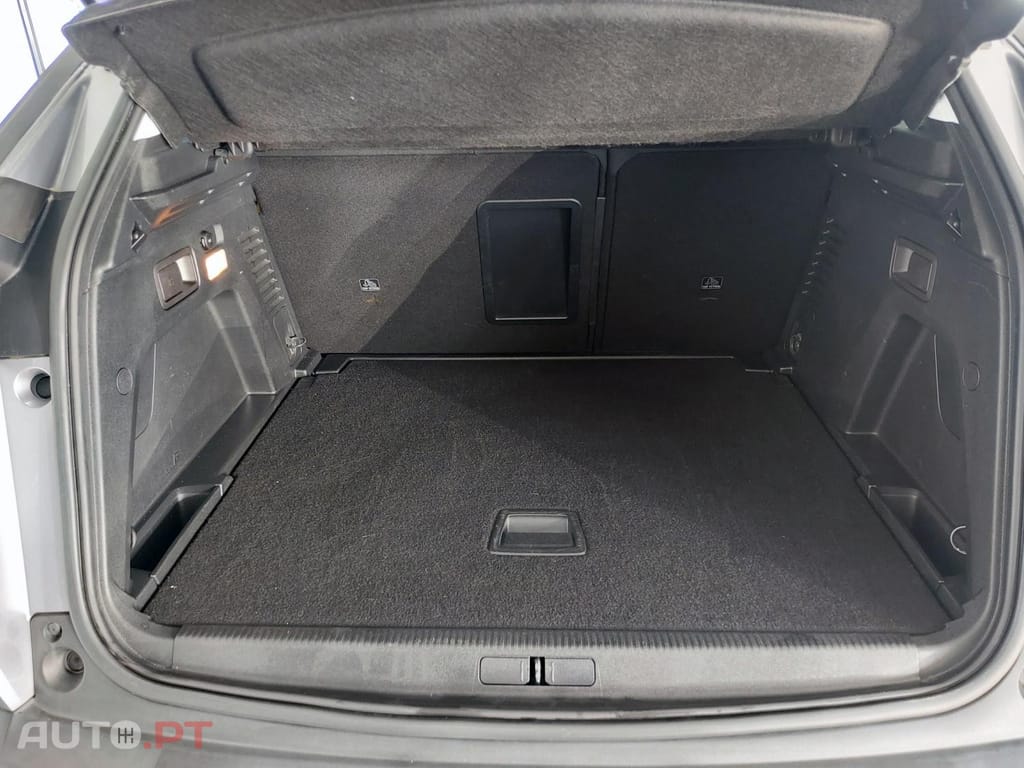 Peugeot 3008 1.5 BlueHDi Active