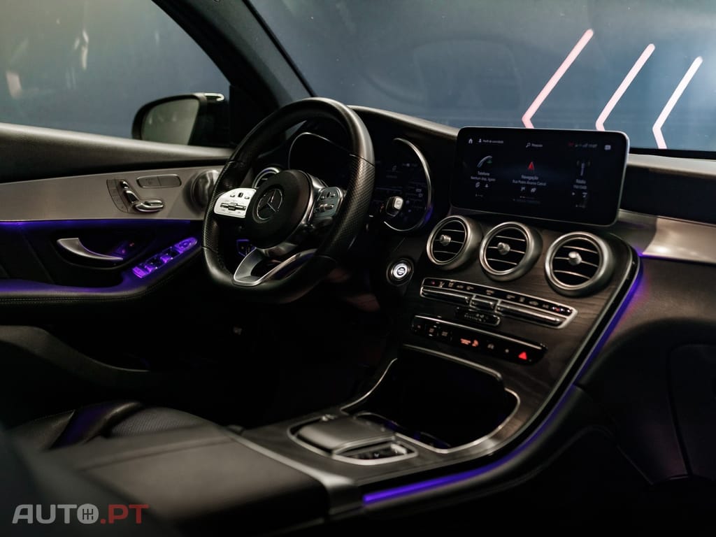 Mercedes-Benz GLC 300 de 4Matic 9G-TRONIC