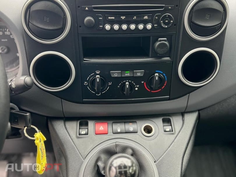 Peugeot Partner 1.6 BlueHDi L2 Premium 3L